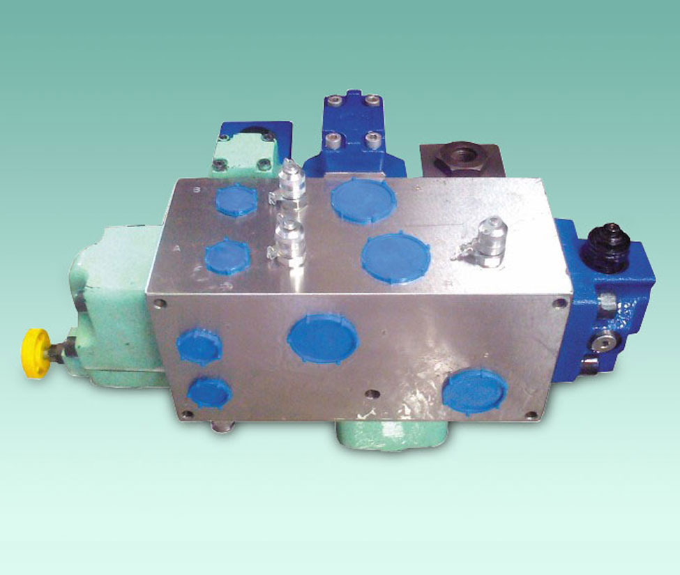manifold-block